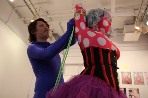 ZENTAI ART@原宿デザインフェスタギャラリー<その3>~ゼンタイ×ロープ ミニパフォーマンス 椿あると&渡邊みり